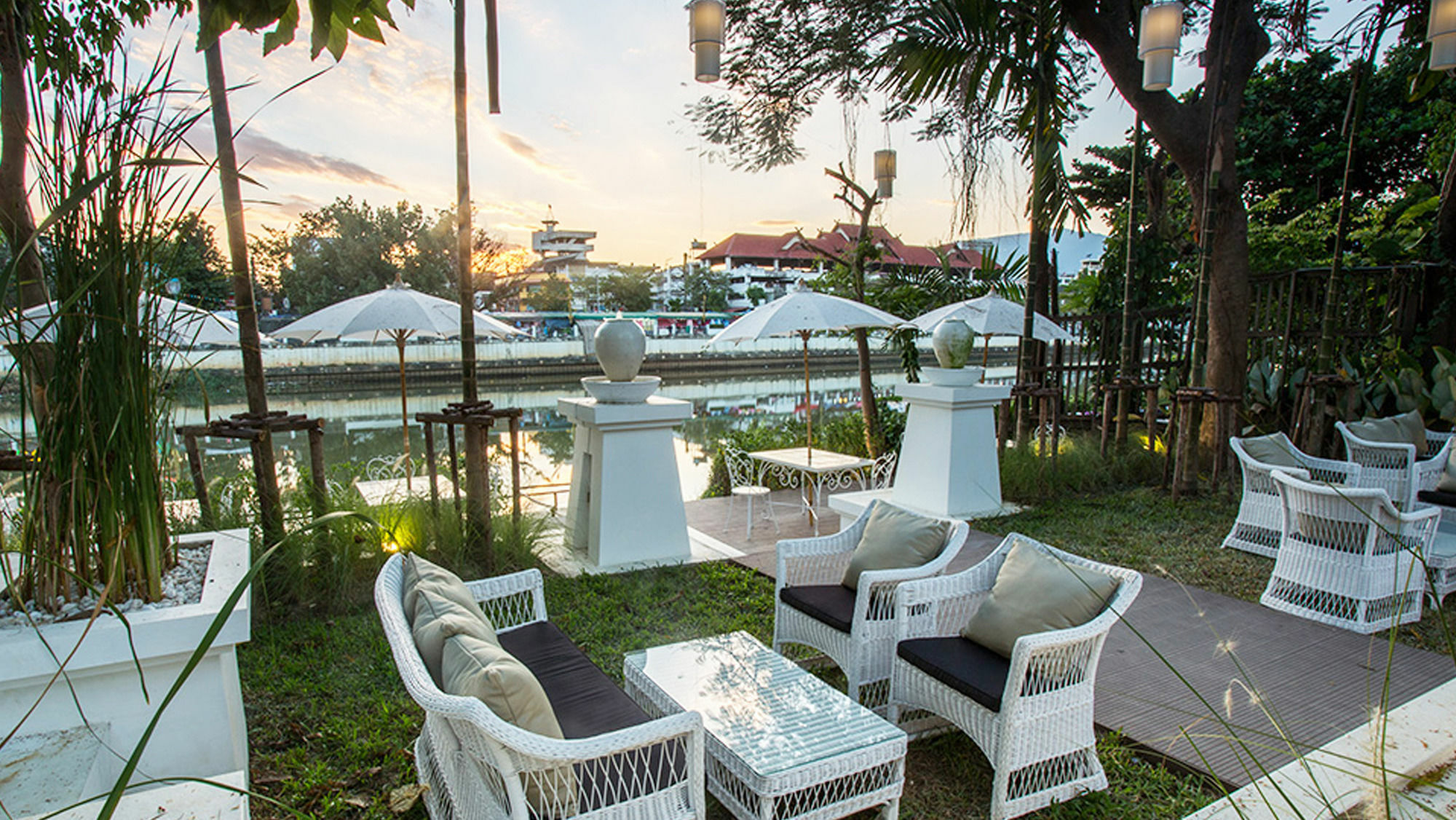 B2 Riverside Colonial Hotel Chiang Mai Exterior foto